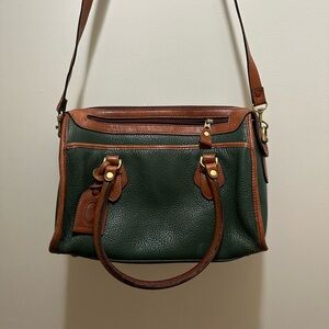 Women’s vintage Liz Claiborne leather purse